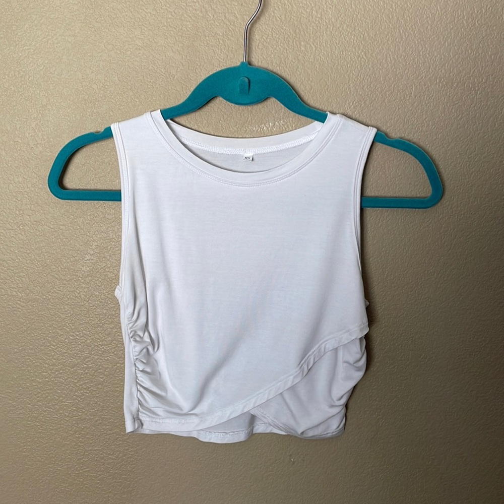 Tank Top / Workout Top - Picture 4 of 11